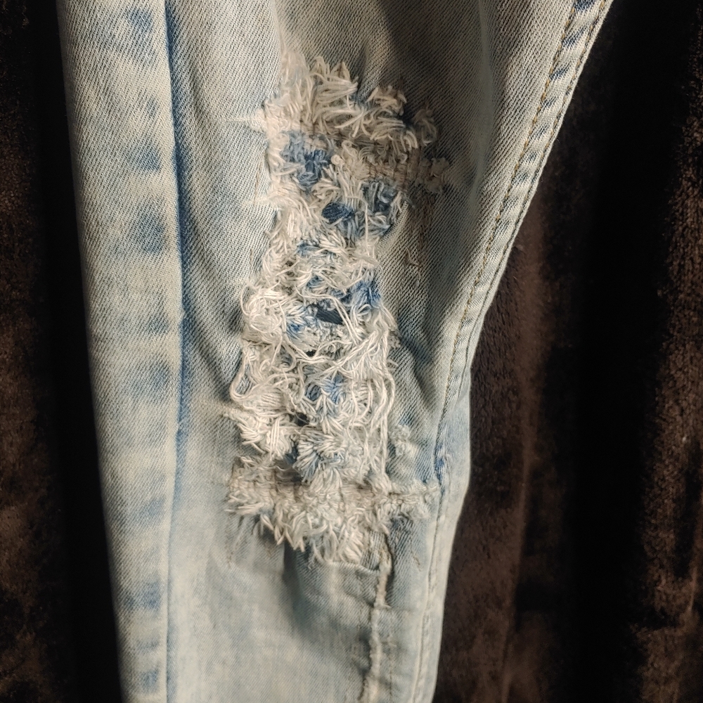 Evolution Jeans - Picture 5 of 11
